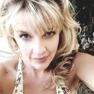 Meet your Posher, Tonia